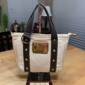 Louis Vuitton Antigua Caba PM